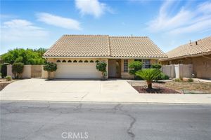 477 S MAIDSTONE ST, BANNING, CA