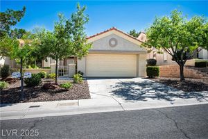 10305 SNYDER AVE, LAS VEGAS, NV
