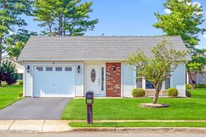 5 BERKSHIRE CT, BRICK, NJ