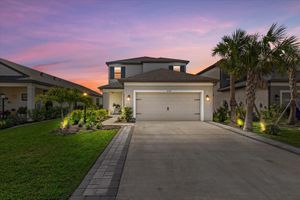 16226 PAYNES MILL DR, LAKEWOOD RANCH, FL
