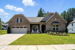 408 PICASSO TRL, MOUNT HOLLY, NC