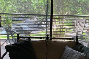900 COLONY POINT CIR APT 305, PEMBROKE PINES, FL