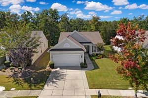 8107 CRATER LAKE DR, FORT MILL, SC
