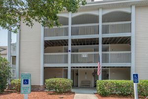3350 CLUB VILLA DR 104, SOUTHPORT, NC