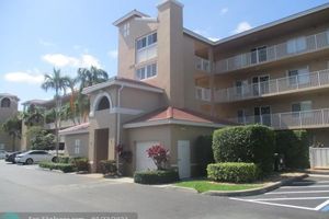5810 CRYSTAL SHORES DR 102, BOYNTON BEACH, FL
