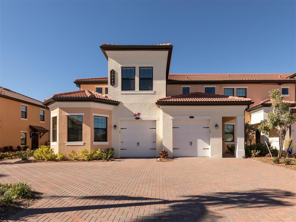 image of property at 10042 CROOKED CREEK DRIVE 201