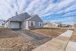 47 BUCKINGHAM DR, MANCHESTER, NJ