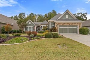 6707 AMHERST DR, HOSCHTON, GA