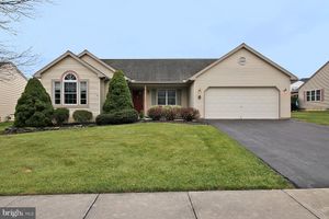 64 SPRINGHOUSE DR, MYERSTOWN, PA