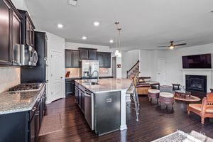 15429 TOPANGA DR, CHARLOTTE, NC
