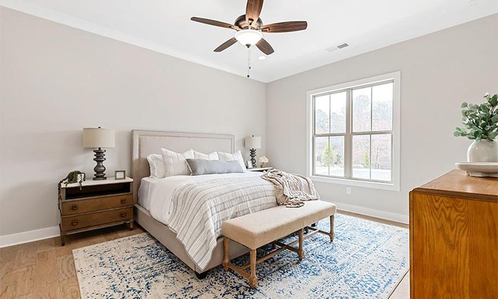 Model Master Bedroom