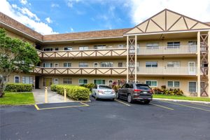 2463 BRAZILIA DR APT 39, CLEARWATER, FL