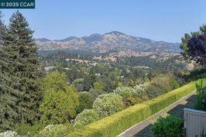 1817 SKYCREST DR 4, WALNUT CREEK, CA
