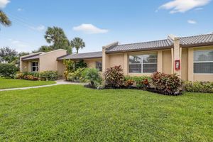 251 LAKE MERYL DR # 251, WEST PALM BEACH, FL