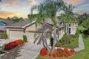 1226 LYNDHURST GREENS DR, SUN CITY CENTER, FL