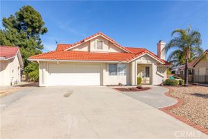 1886 ASH TREE LN, HEMET, CA