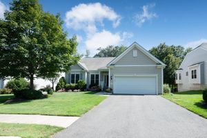 578 PUTTING GREEN LN # 578, OXFORD, CT