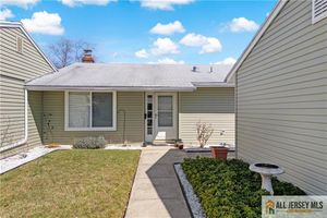 21 CELTIS PLZ 21B, MONROE, NJ