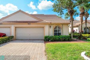 7742 CORAL LAKE DR # 1, DELRAY BEACH, FL