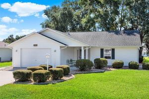 26812 RACQUET CIR, LEESBURG, FL