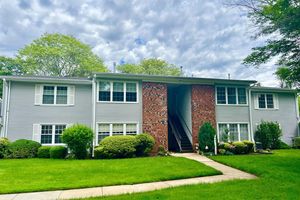 78 CRANBERRY CT, RED BANK, NJ