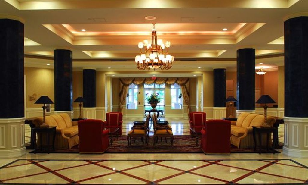 Clubhouse Lobby