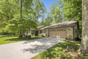 122 GLENWOOD DR, CROSSVILLE, TN