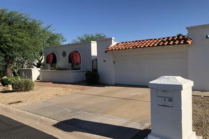 38 E CALAVAR RD, PHOENIX, AZ