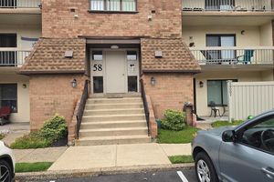 58201 DELAIRE LANDING RD 201, PHILADELPHIA, PA