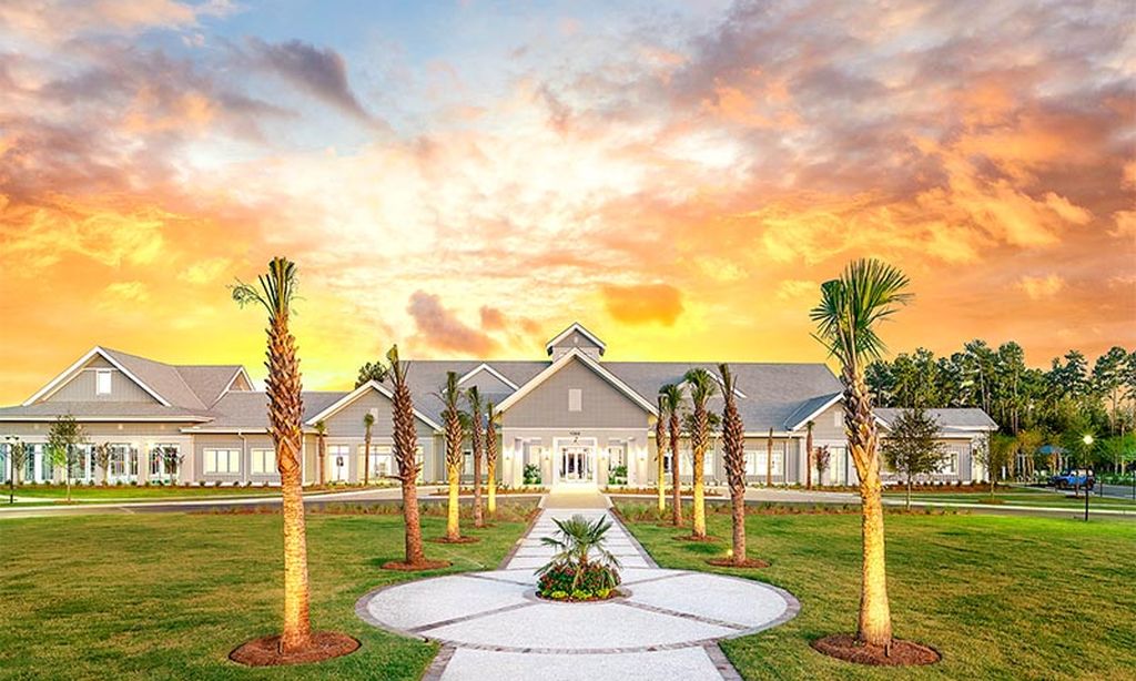 Clubhouse - 25,000 sq. ft.