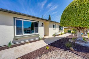 856 LA TIERRA DR, SAN MARCOS, CA