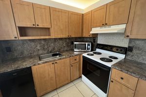 52 FLANDERS B, DELRAY BEACH, FL