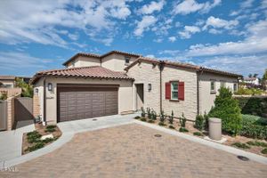 2420 QUARTSITE DR, CAMARILLO, CA