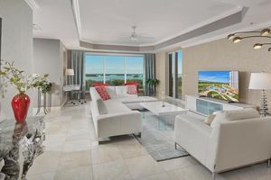 4951 BONITA BAY BLVD 704, BONITA SPRINGS, FL