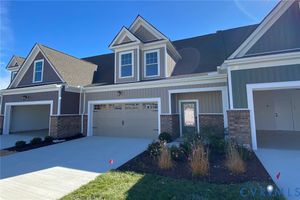 6703 BLUE IRIS LN, MOSELEY, VA