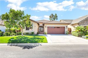 8195 FALDO AVE, HEMET, CA