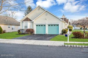 2453 CRISFIELD ST, TOMS RIVER, NJ