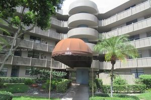 1100 COLONY POINT CIR 518, PEMBROKE PINES, FL