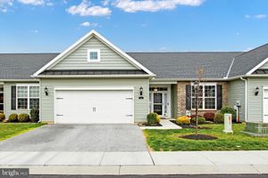 412 HAWTHORN LN # 67, HANOVER, PA