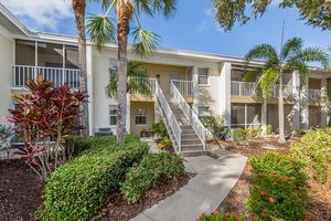 421 CERROMAR TER UNIT 471, VENICE, FL