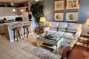 3120 CYNTHIA LN APT 110, LAKE WORTH BEACH, FL