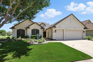 12008 LOCKHART CT, DENTON, TX