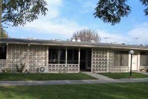 13800 ANNANDALE DR APT 38E, SEAL BEACH, CA