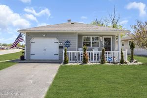 22 MARGARITA ST, TOMS RIVER, NJ