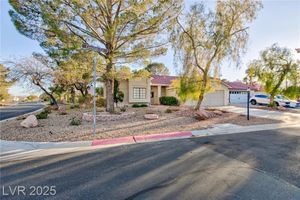 5601 CAVALIER CIR, LAS VEGAS, NV