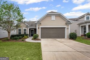 402 LARCH LOOPER DR, GRIFFIN, GA