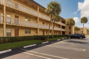 6300 NW 62ND ST 101, TAMARAC, FL