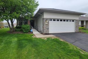 12755 HORSESHOE TRL, HUNTLEY, IL