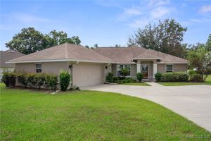 1718 N WEMBLEY DR, CRYSTAL RIVER, FL