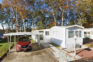 1661 OLD COUNTRY RD 163, RIVERHEAD, NY